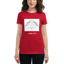 Load image into Gallery viewer, Women's short sleeve t-shirt